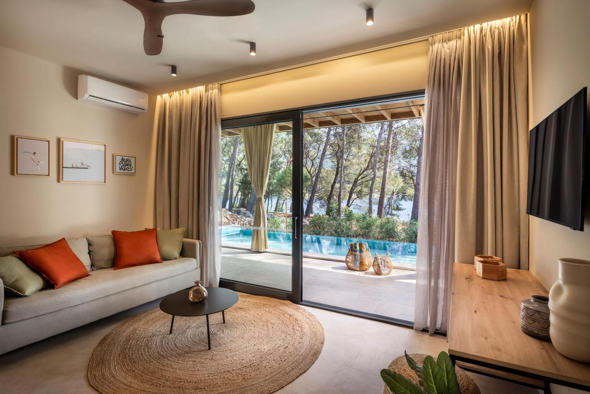 Places Hvar By Valamar Pribjeći